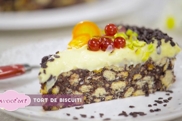 Tort de biscuiti cu crema de vanilie