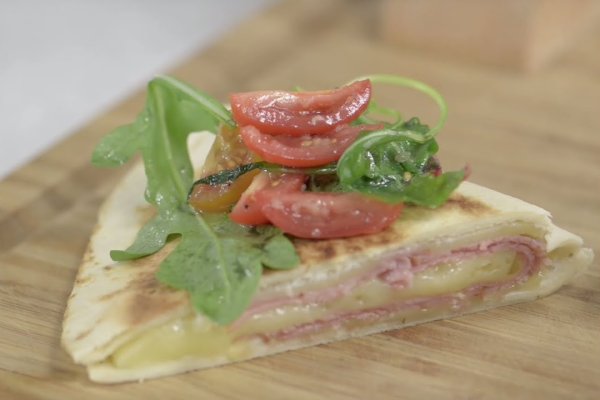 Reteta de Quesadilla - Reteta video