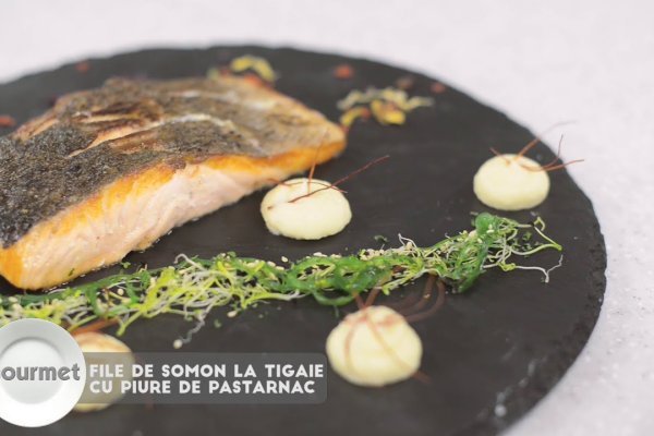 File de somon cu piure de pastarnac - Reteta video