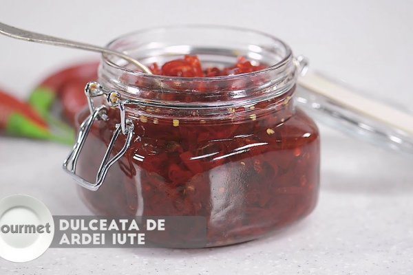 Dulceata de ardei iuti - Reteta video