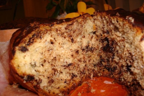 "Panettone" cu ciocolata in cosulet de hartie